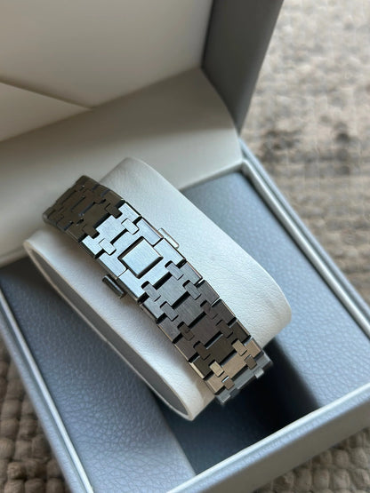 Seiko Mod Royal Oak Blue 41mm - Custom Automatic Watch | NH35