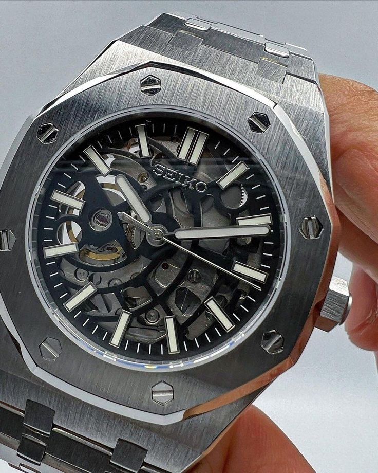 SEIKO MOD ROYAL OAK | SQUELETTE NOIR