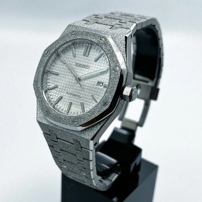Seiko Mod Royal Oak Frosted Brillante 41mm - Montre automatique personnalisée avec boîtier octogonal en acier inoxydable 316L finition givrée brillante, verre saphir et mouvement Seiko NH35. Fabriquée à la main en France.